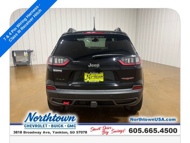 2022 Jeep Cherokee Trailhawk