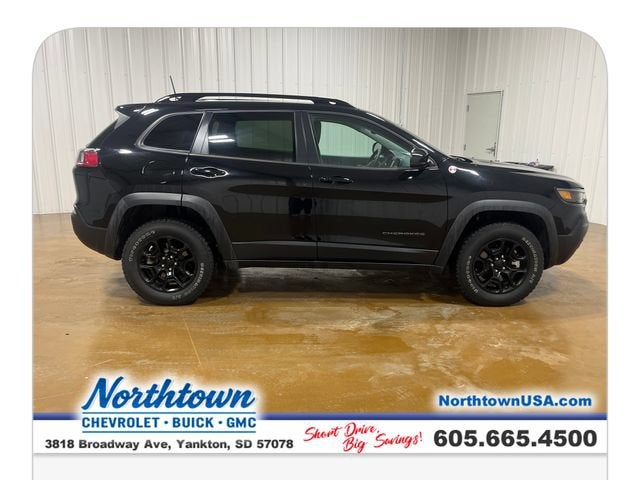 2022 Jeep Cherokee Trailhawk
