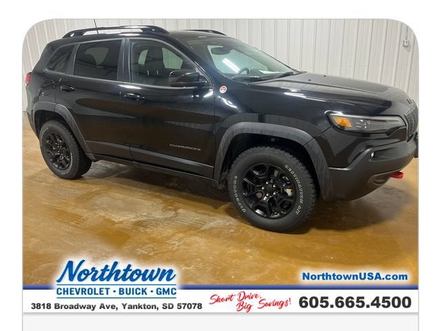 2022 Jeep Cherokee Trailhawk