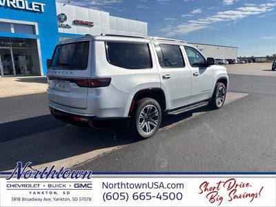 2024 Jeep Wagoneer Base