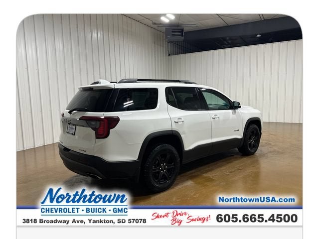 2021 GMC Acadia AT4