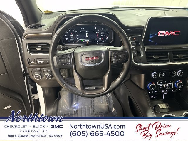 2023 GMC Yukon XL AT4
