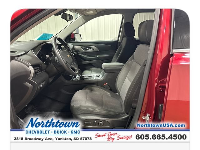 2018 Chevrolet Traverse LT Cloth