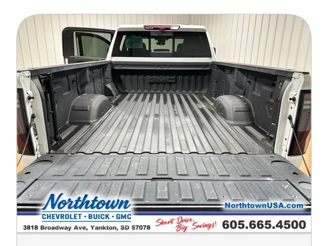 2025 GMC Sierra 2500 HD AT4