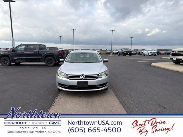 2013 Volkswagen Passat SE