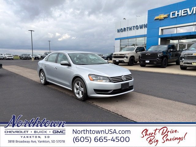 2013 Volkswagen Passat SE