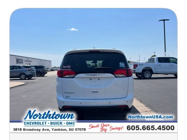 2018 Chrysler Pacifica Touring L Plus