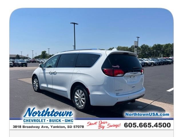 2018 Chrysler Pacifica Touring L Plus