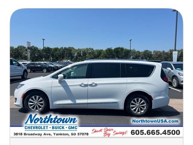 2018 Chrysler Pacifica Touring L Plus