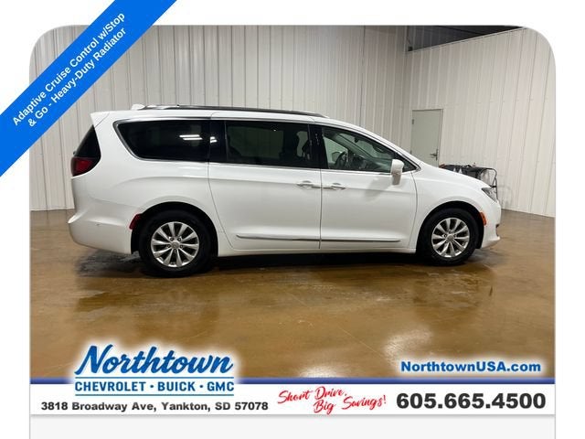 2018 Chrysler Pacifica Touring L Plus