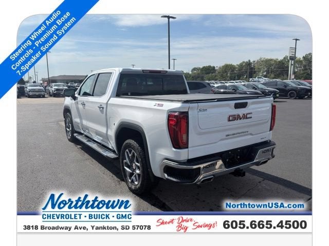 2022 GMC Sierra 1500 SLT