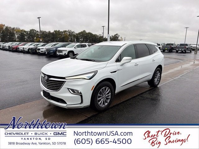 2024 Buick Enclave Essence