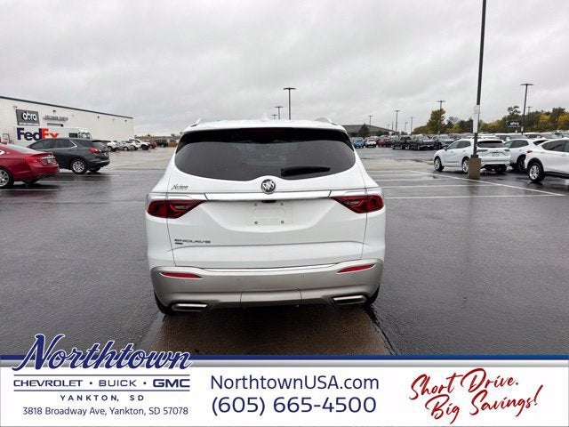 2024 Buick Enclave Essence