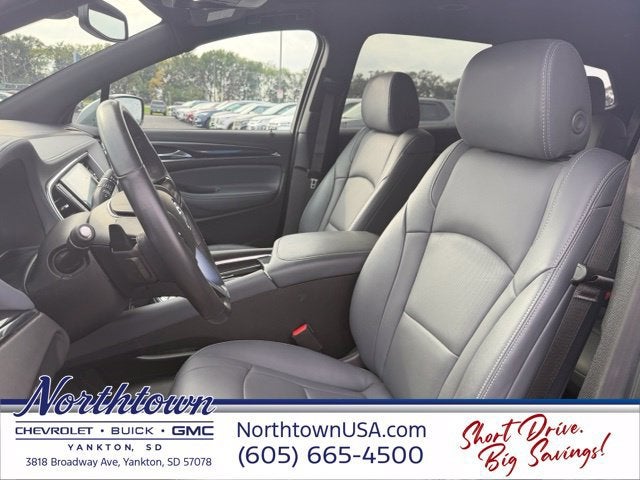 2024 Buick Enclave Essence