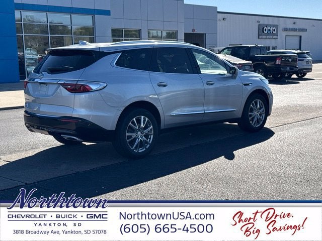 2022 Buick Enclave Premium
