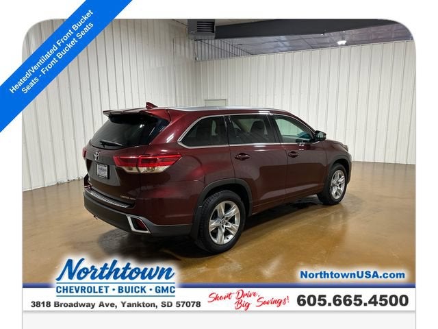2017 Toyota Highlander Limited