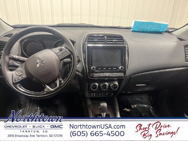 2025 Mitsubishi Outlander Sport S