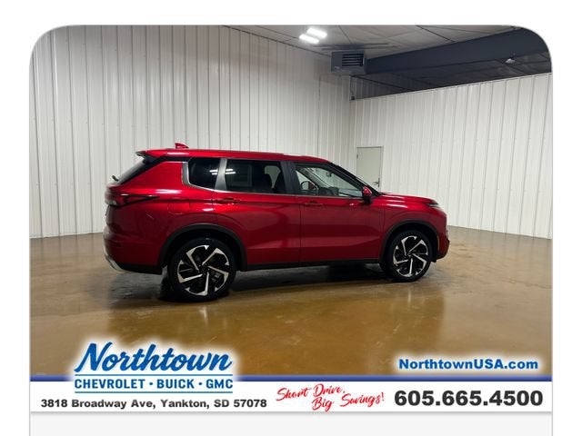 2024 Mitsubishi Outlander SE