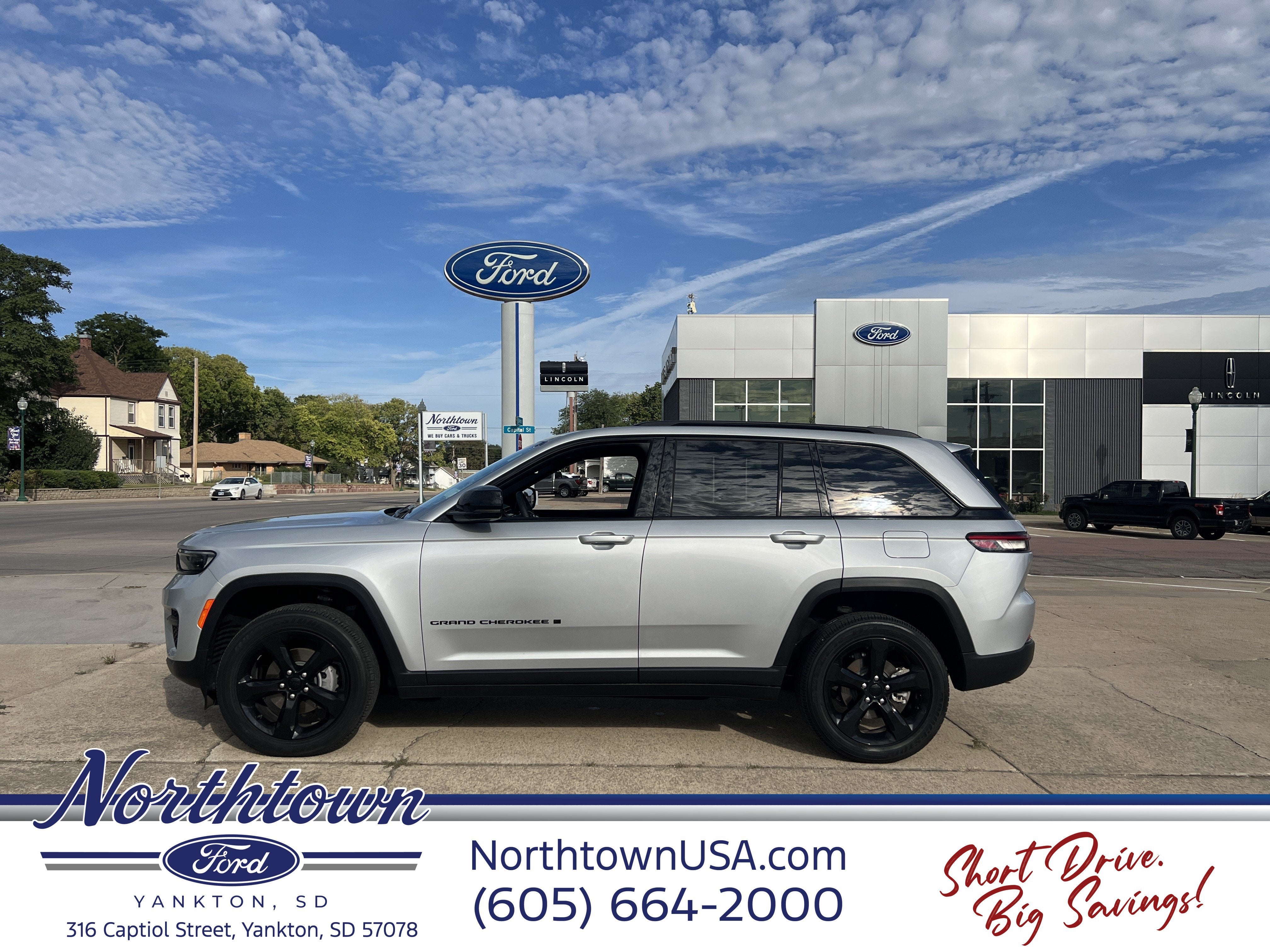 2023 Jeep Grand Cherokee Altitude