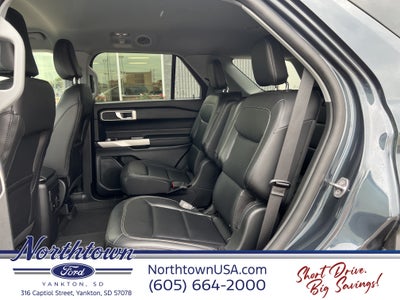 2024 Ford Explorer XLT
