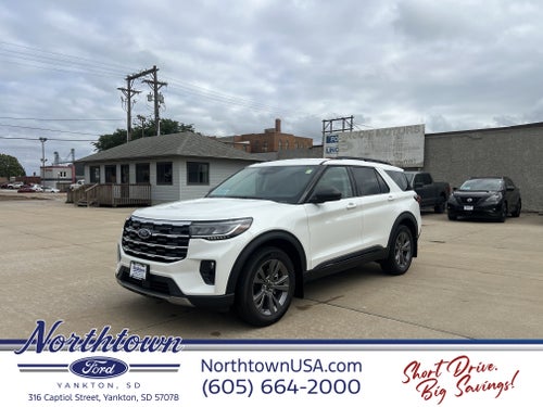 2026 Ford Explorer Base