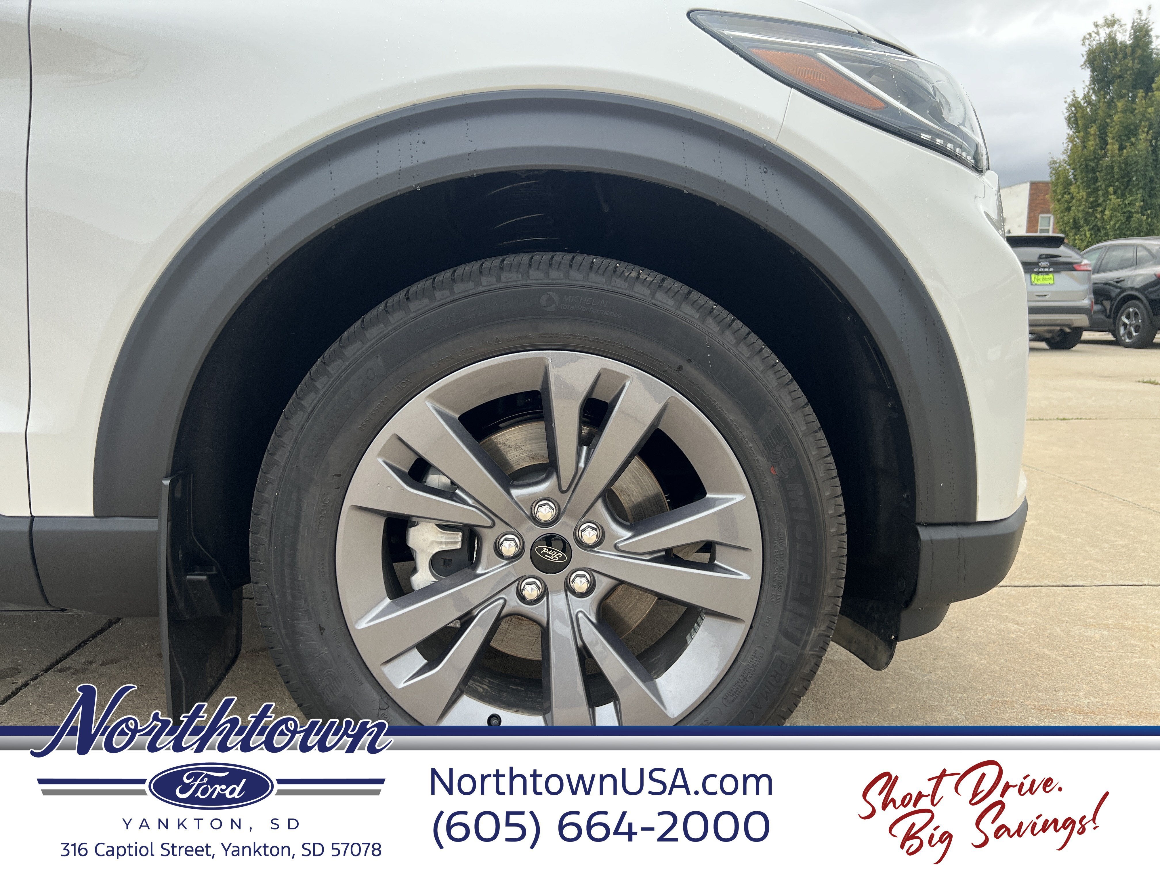 2026 Ford Explorer Base