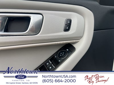 2026 Ford Explorer Base