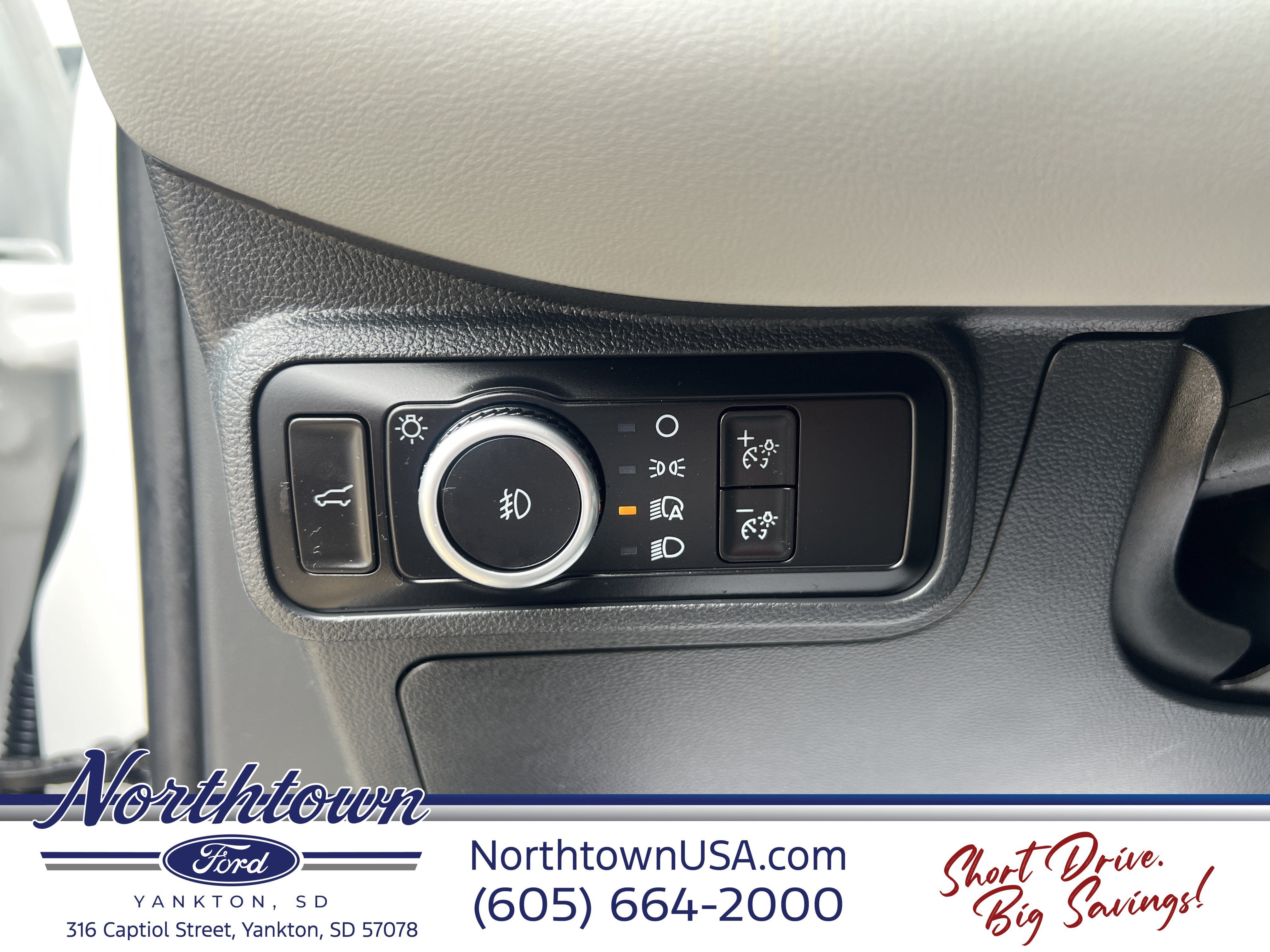 2026 Ford Explorer Base