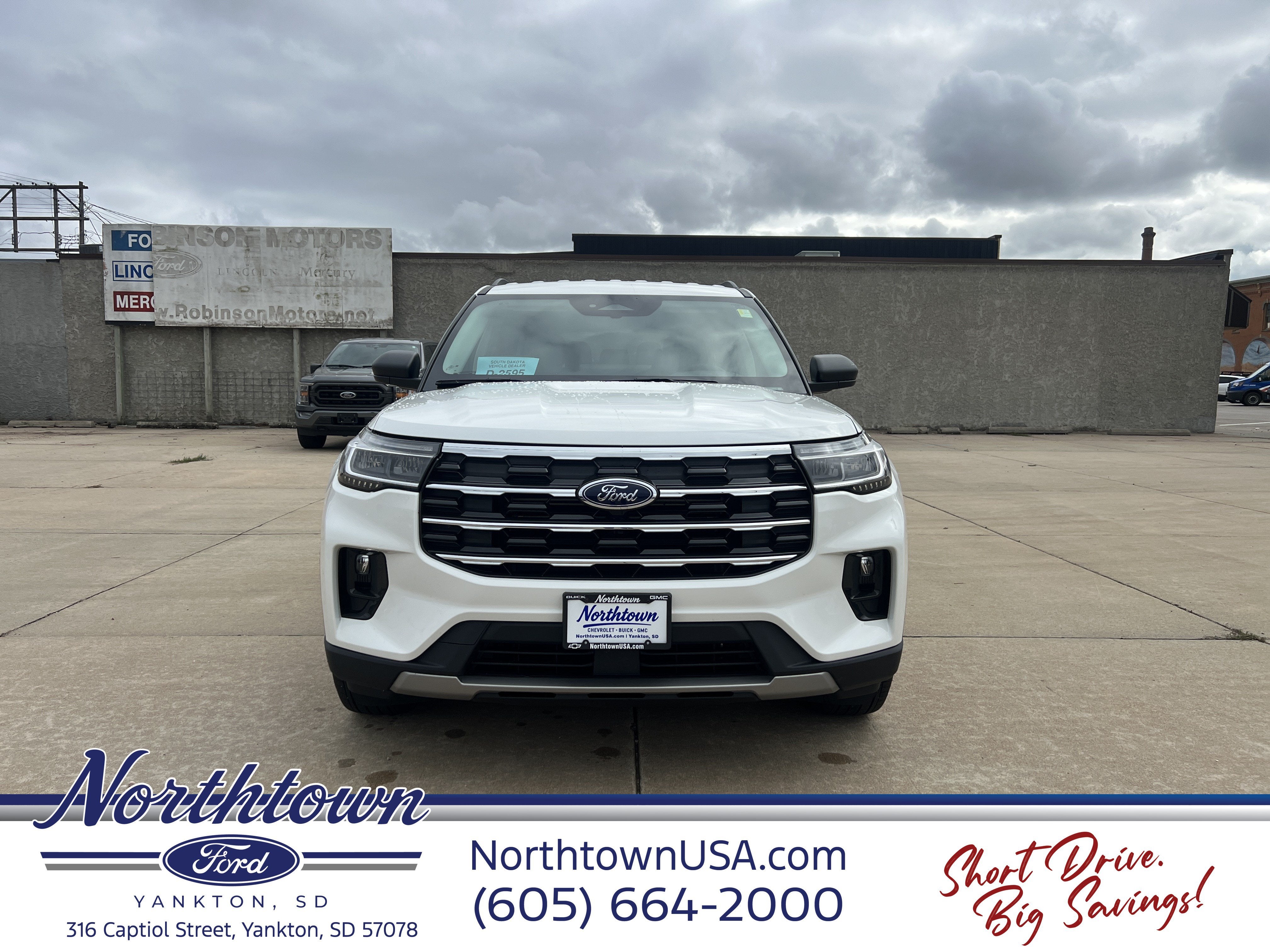 2026 Ford Explorer Base