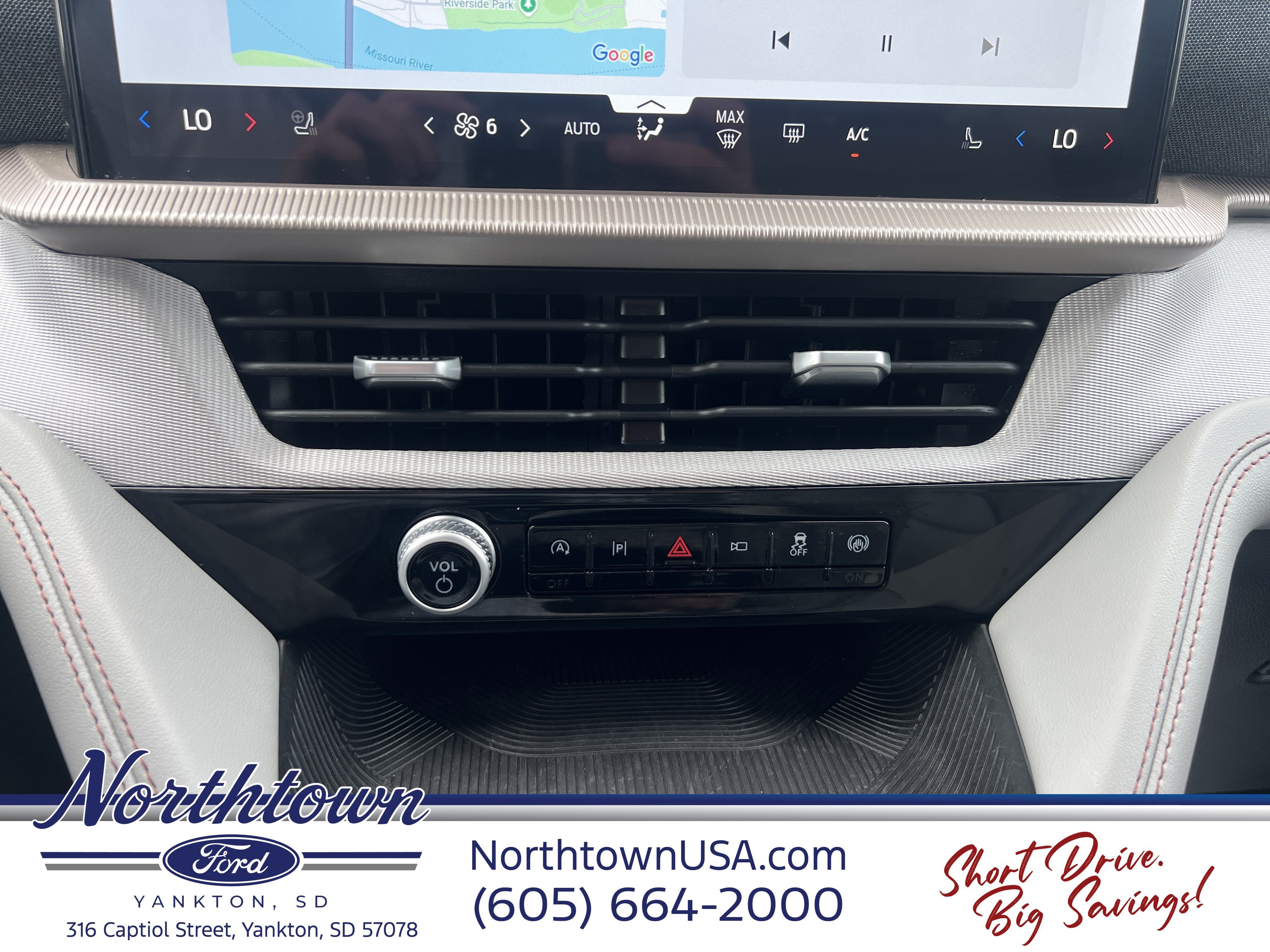 2026 Ford Explorer Base