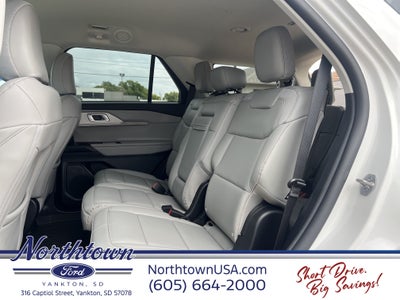 2026 Ford Explorer Base