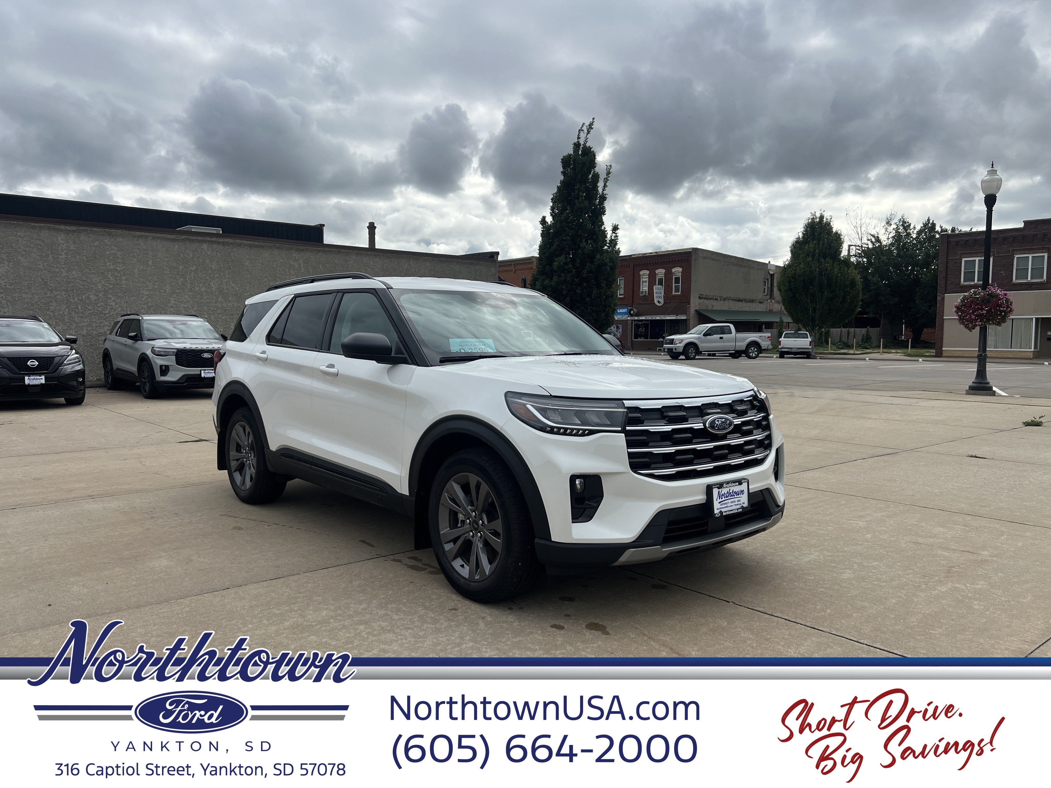 2026 Ford Explorer Base