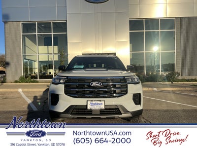 2027 Ford Explorer Active w 200A Pkg