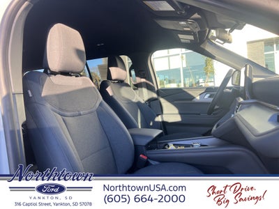2027 Ford Explorer Active w 200A Pkg