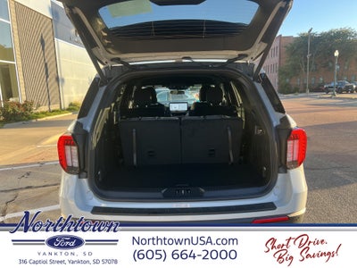 2027 Ford Explorer Active w 200A Pkg
