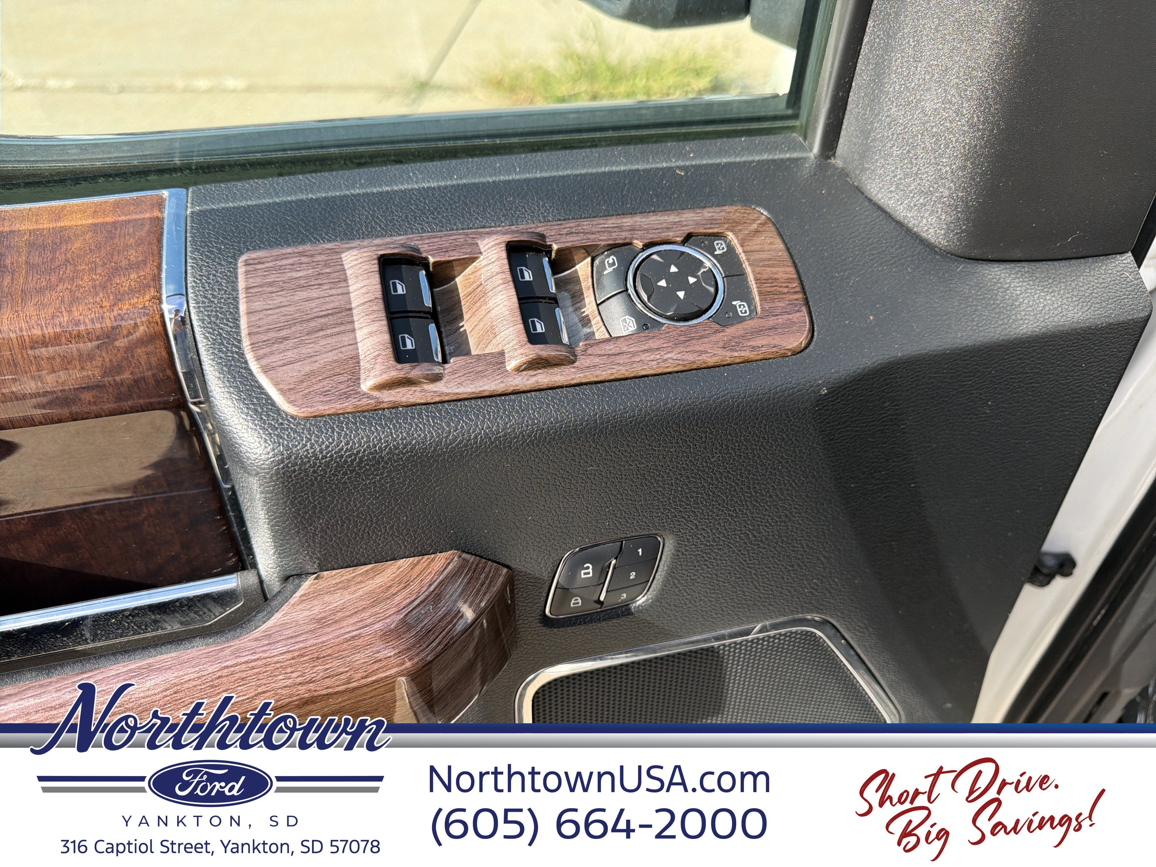 2015 Ford F-150 Base
