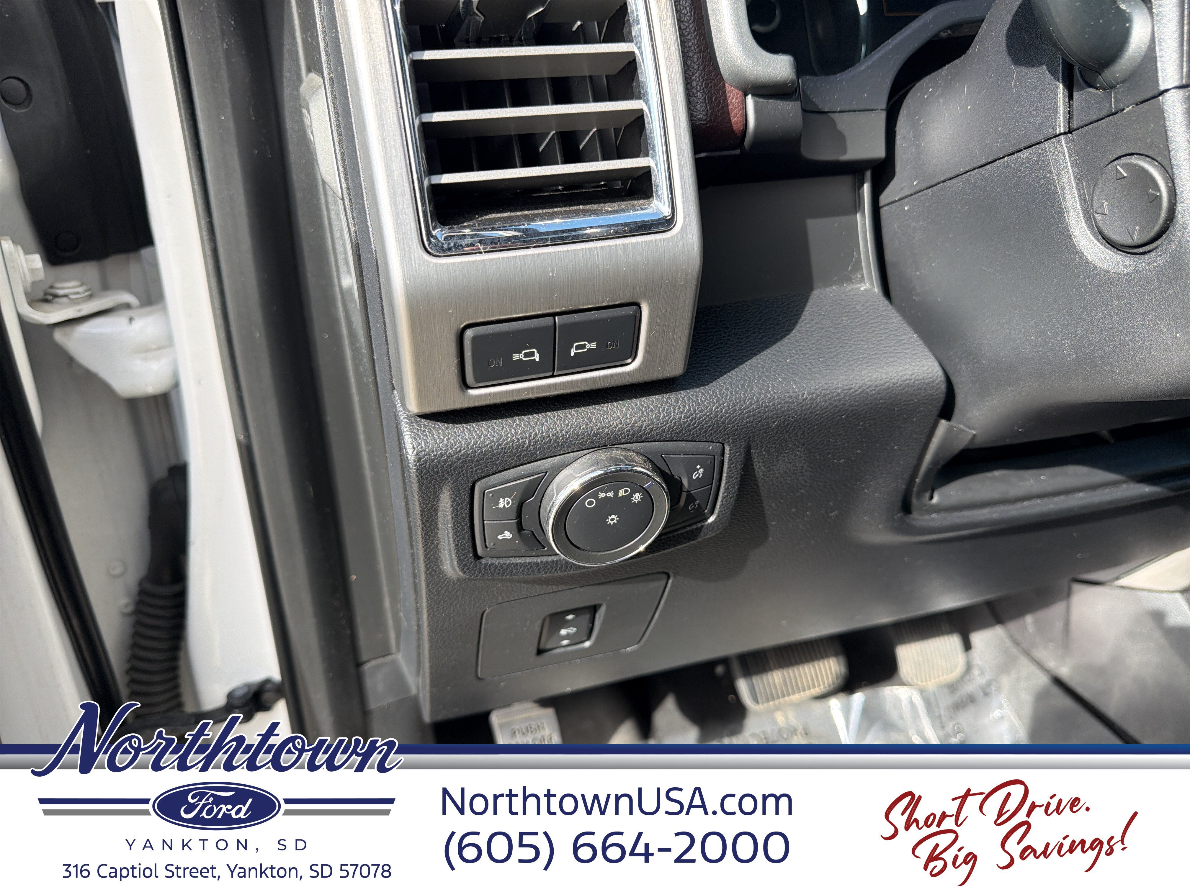 2015 Ford F-150 Base