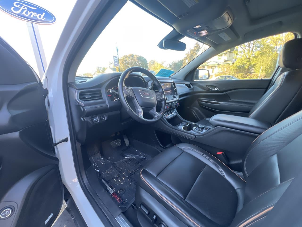 2021 GMC Acadia AT4