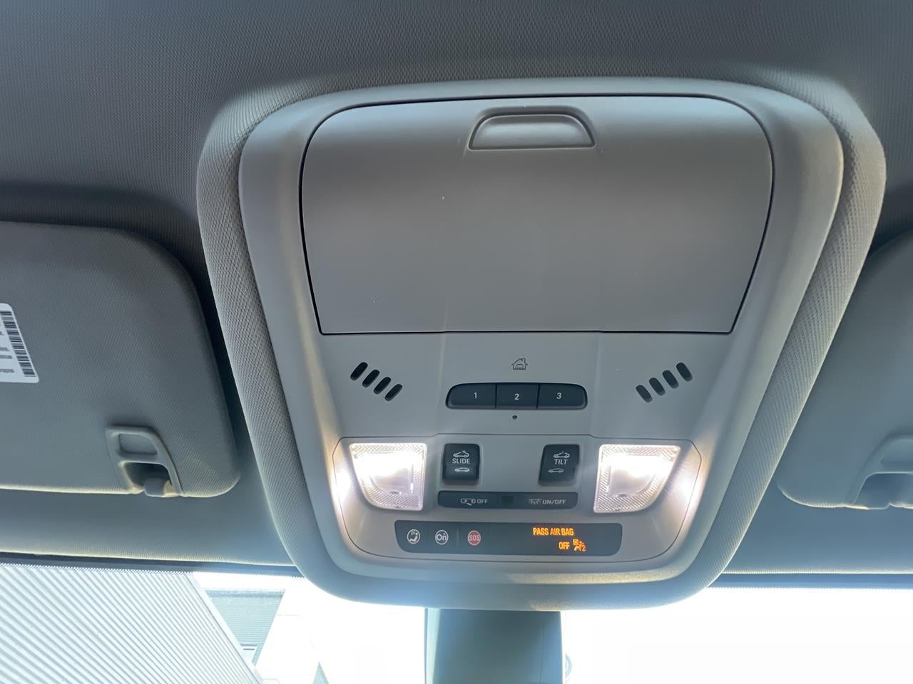 2021 GMC Acadia AT4