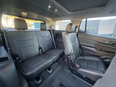 2021 GMC Acadia AT4
