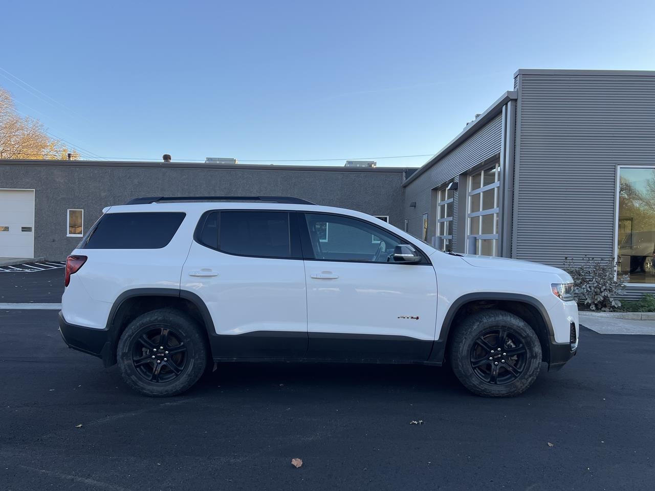 2021 GMC Acadia AT4