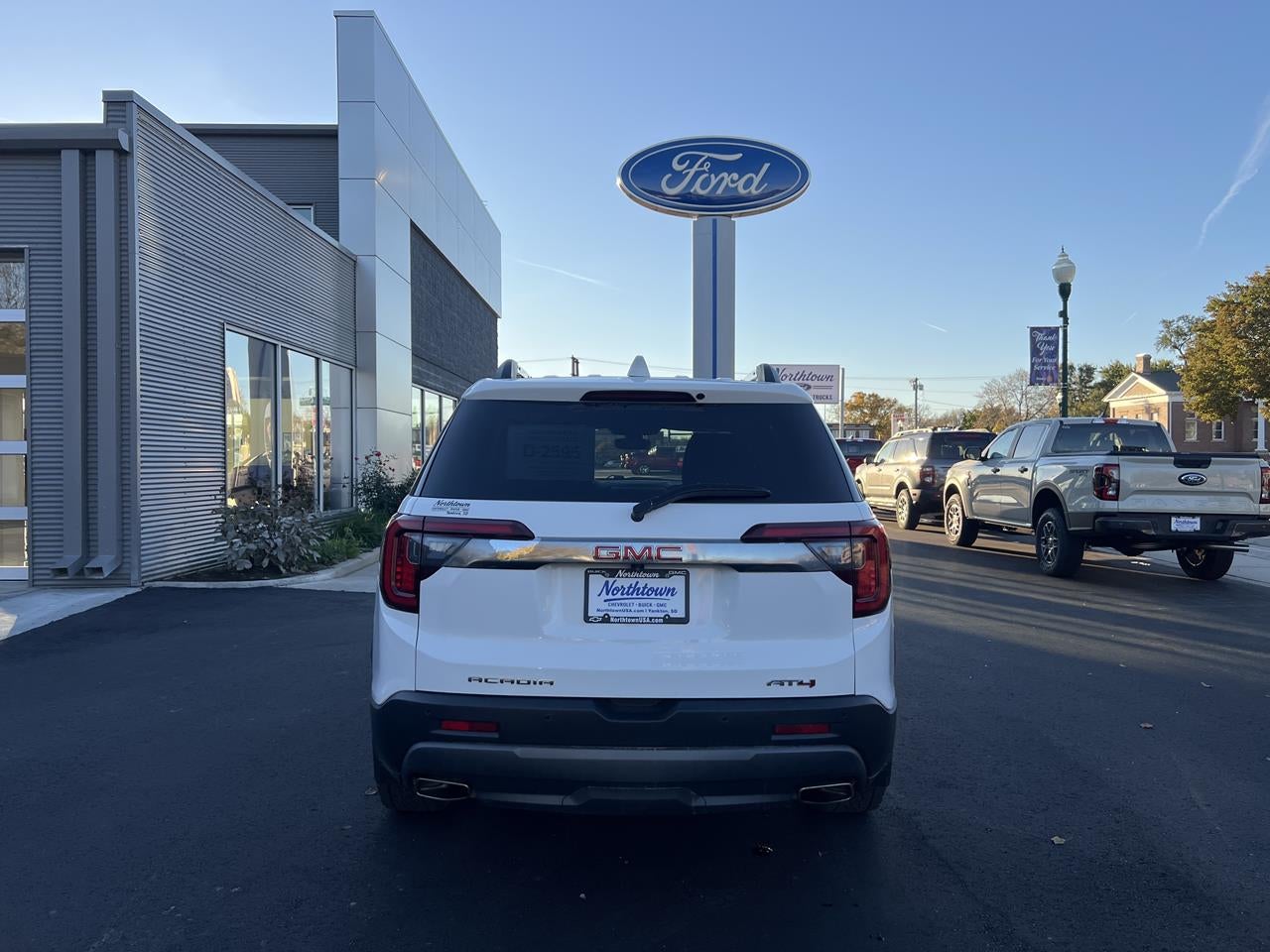 2021 GMC Acadia AT4