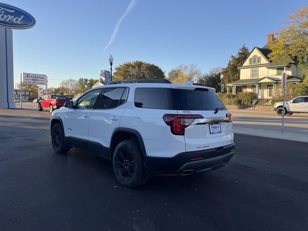 2021 GMC Acadia AT4