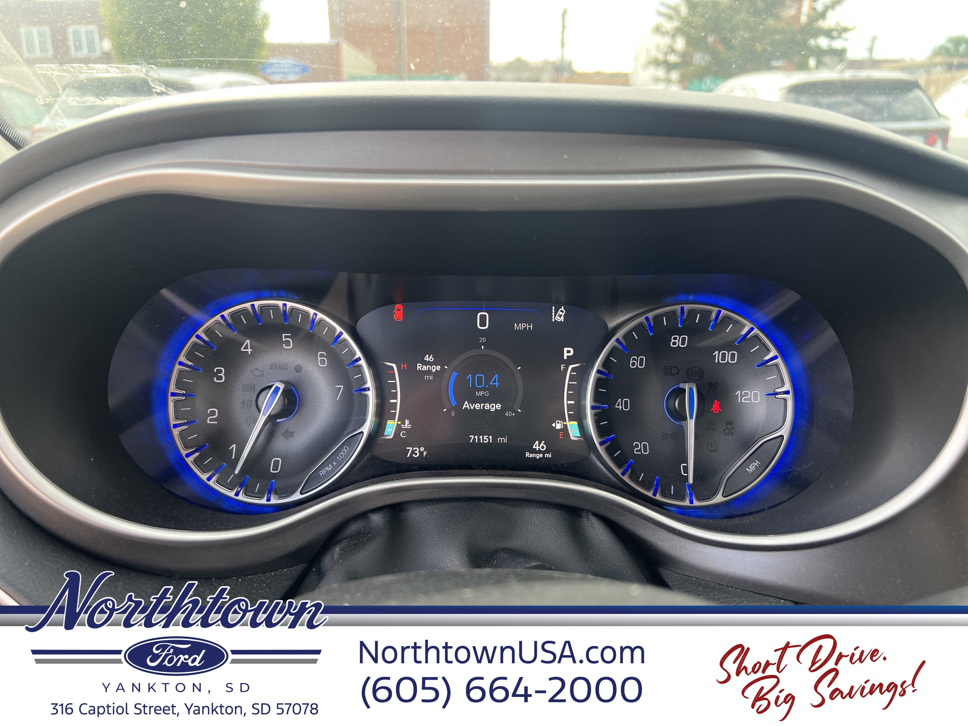 2023 Chrysler Pacifica Touring L - Photo 18