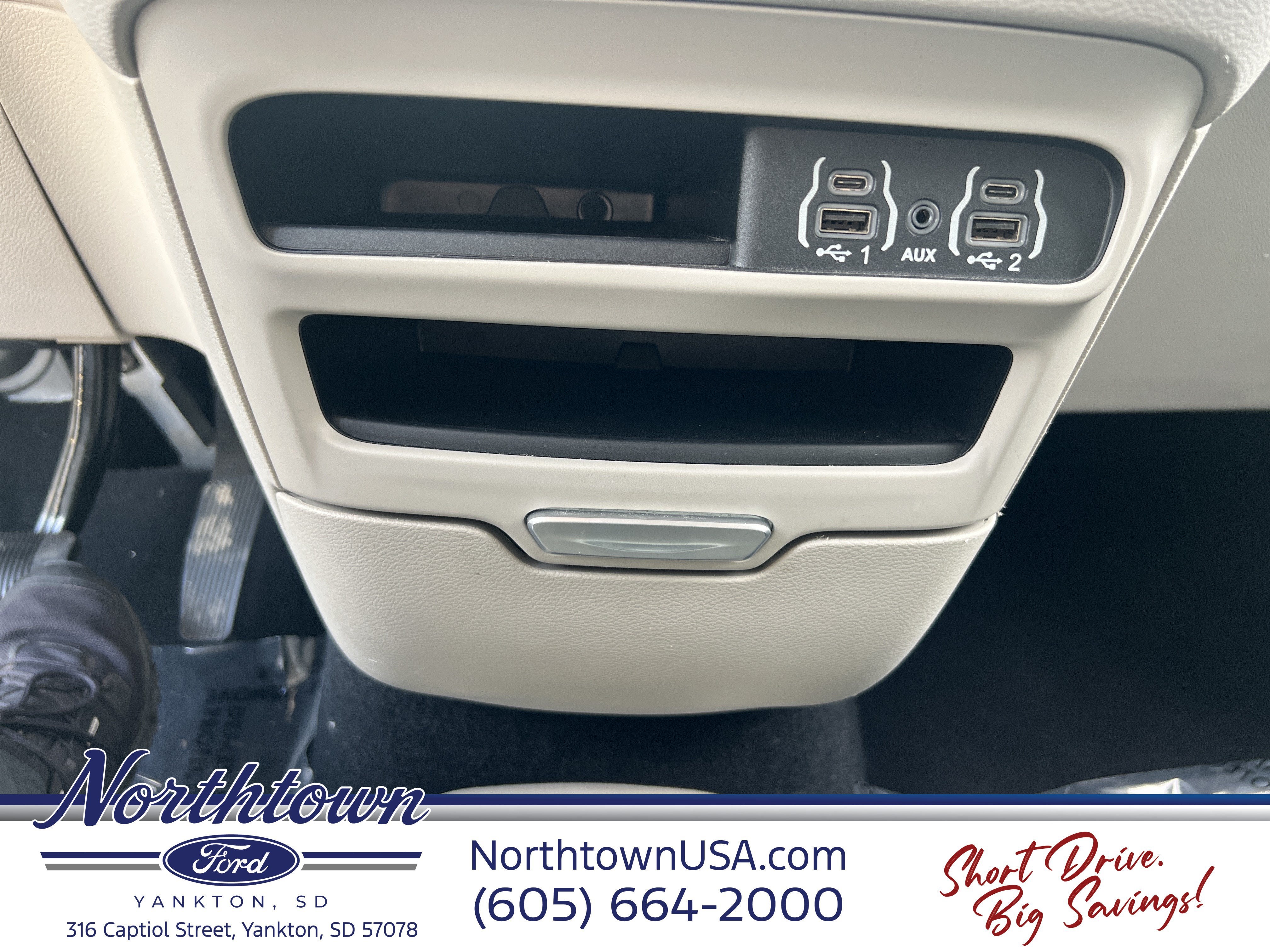 2023 Chrysler Pacifica Touring L - Photo 21
