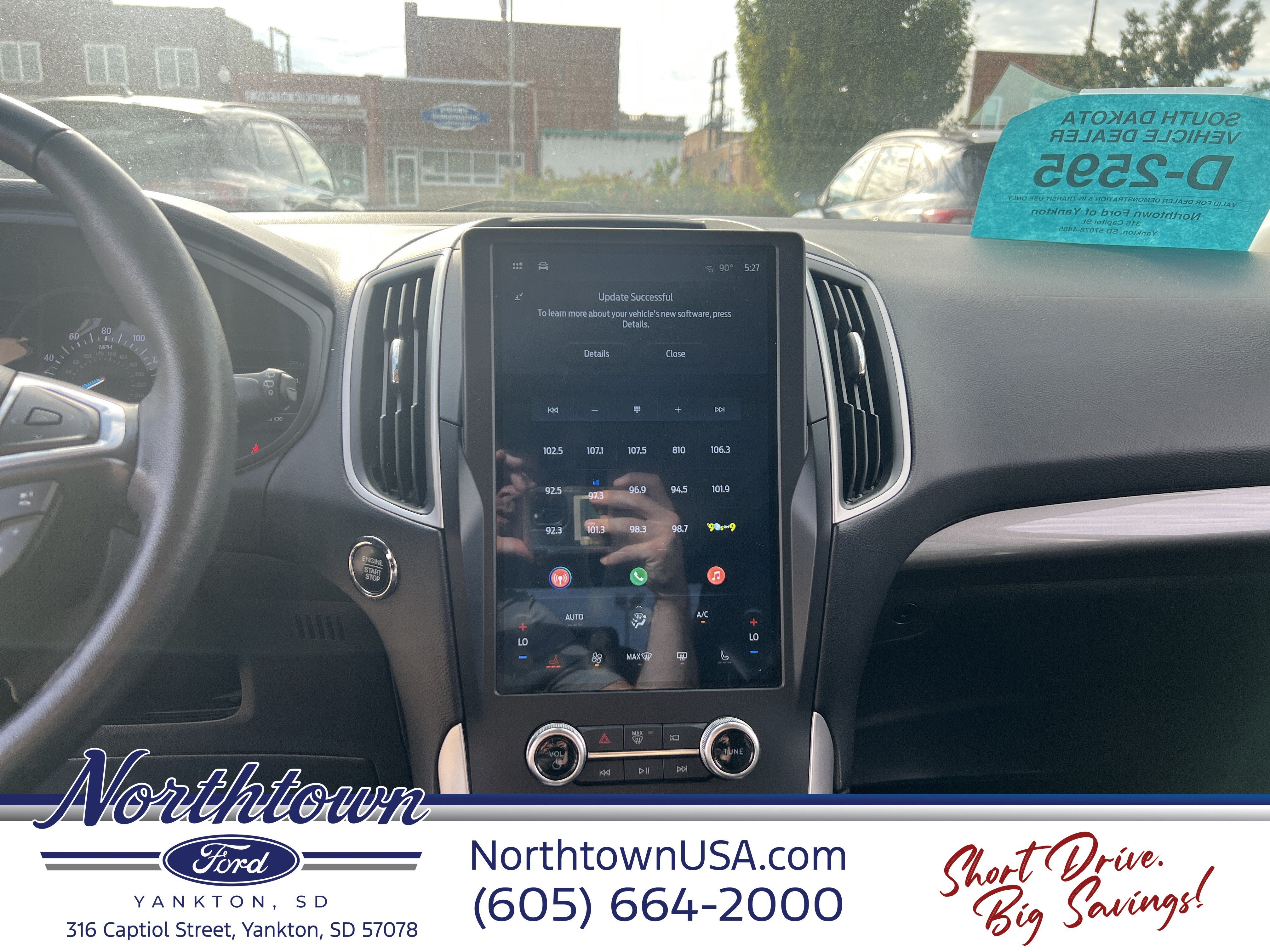 2024 Ford Edge Base
