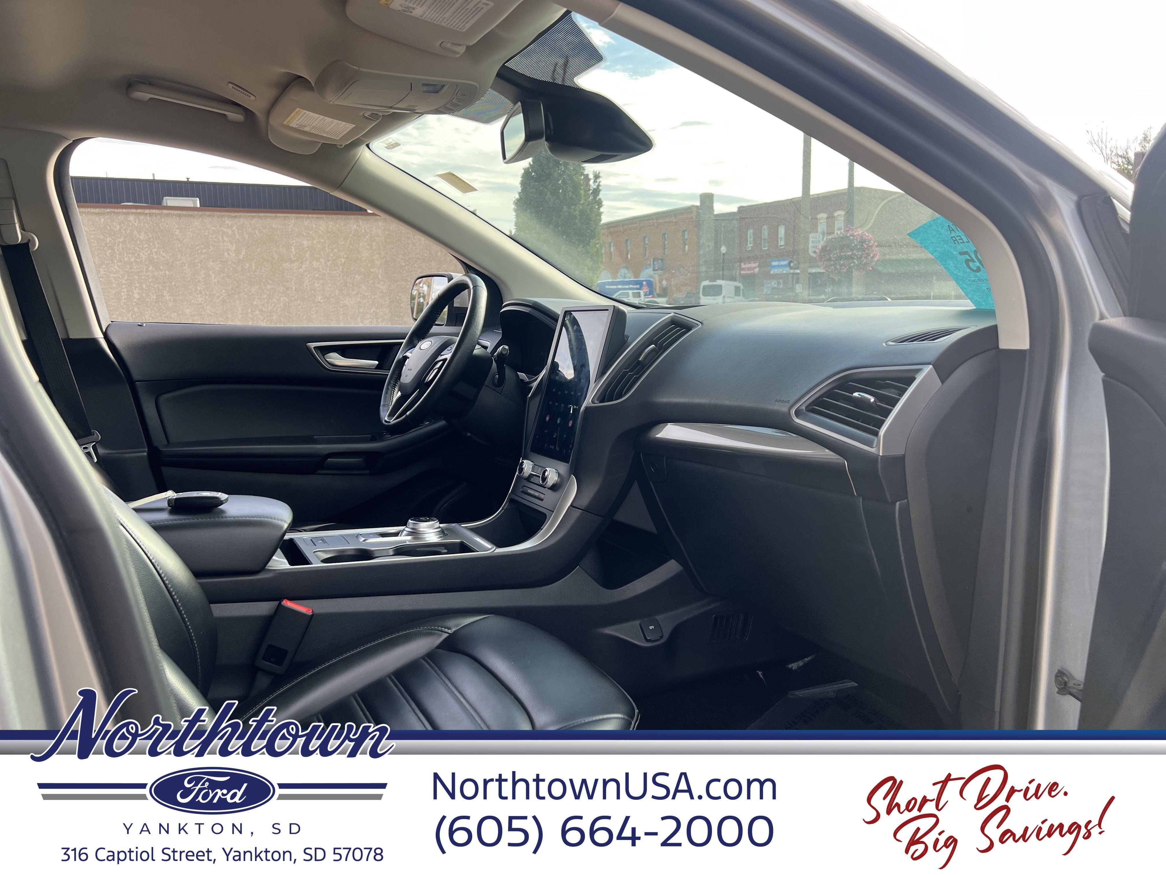 2024 Ford Edge Base