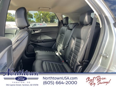 2024 Ford Edge Base