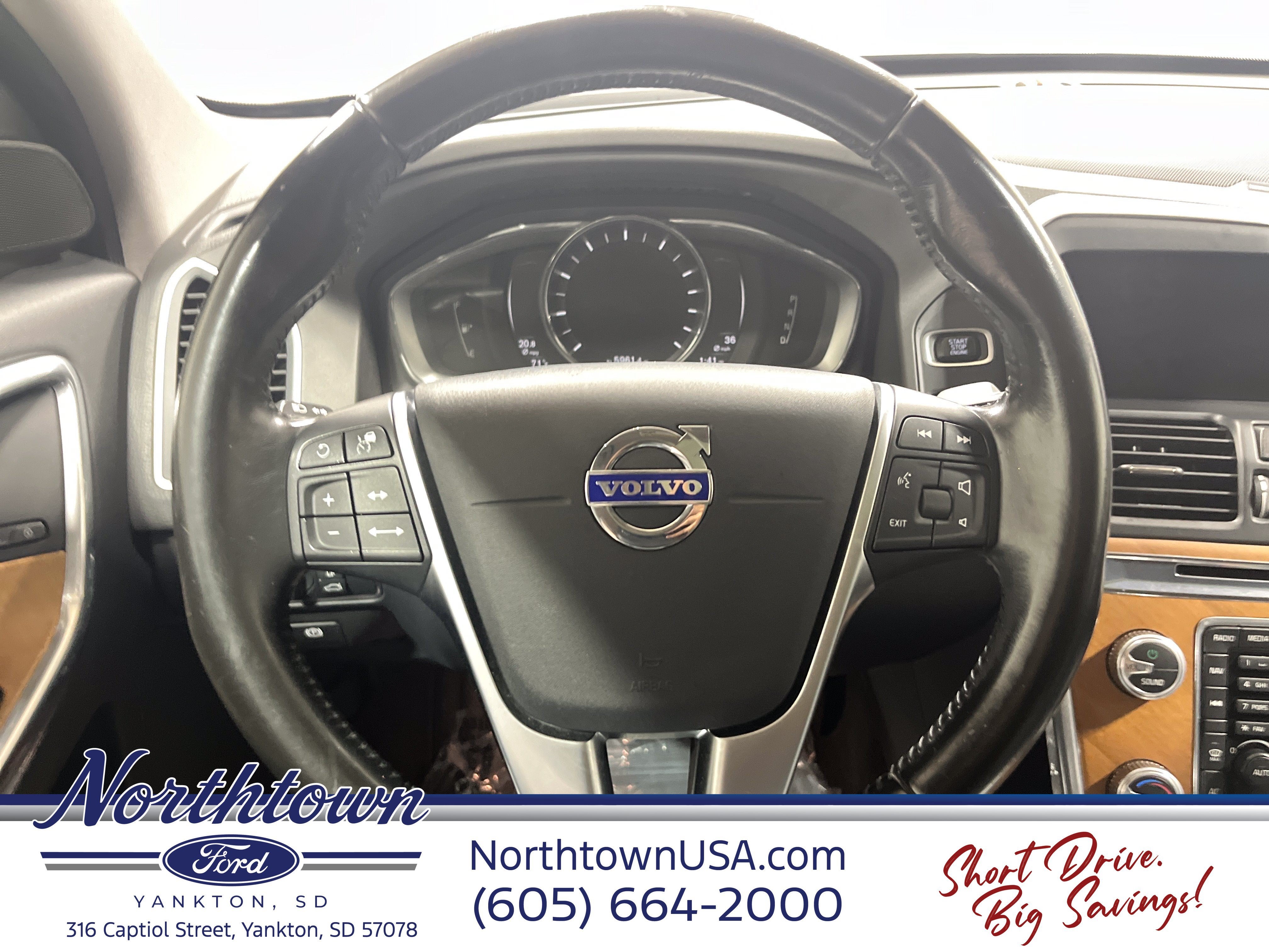 2017 Volvo XC60 Inscription