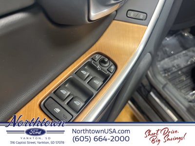2017 Volvo XC60 Inscription